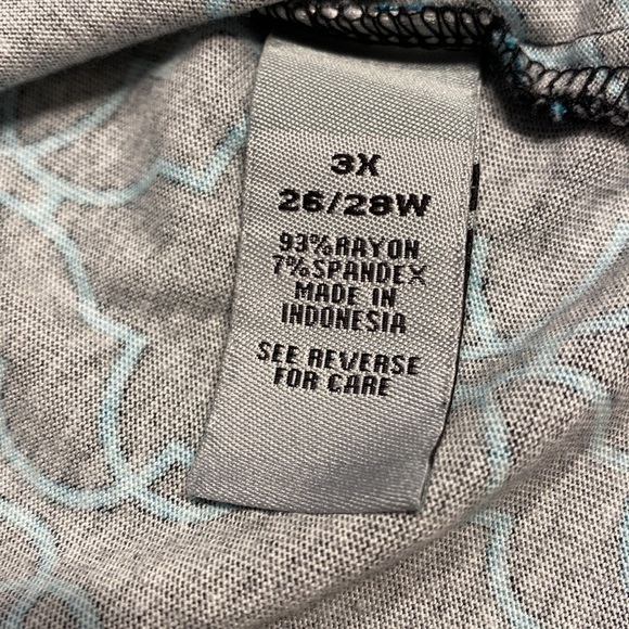 P womens Catherine’s casual stretch 3/4 sleeve geometric plus size top 1X - Picture 4 of 4